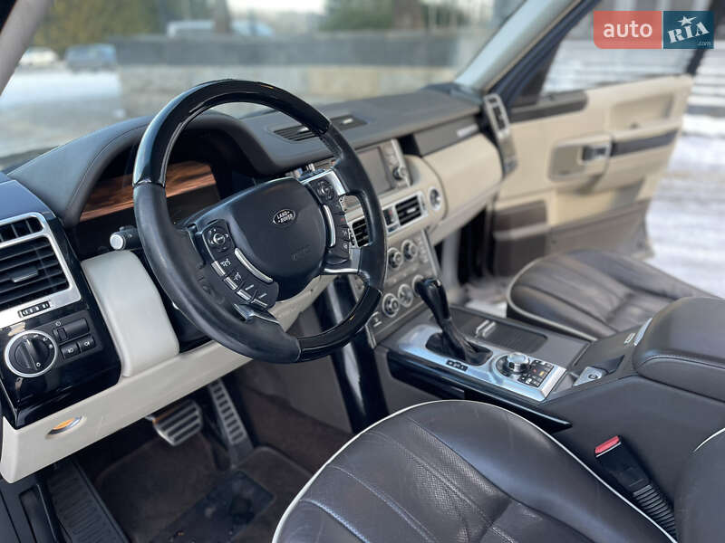 Внедорожник / Кроссовер Land Rover Range Rover 2010 в Ровно