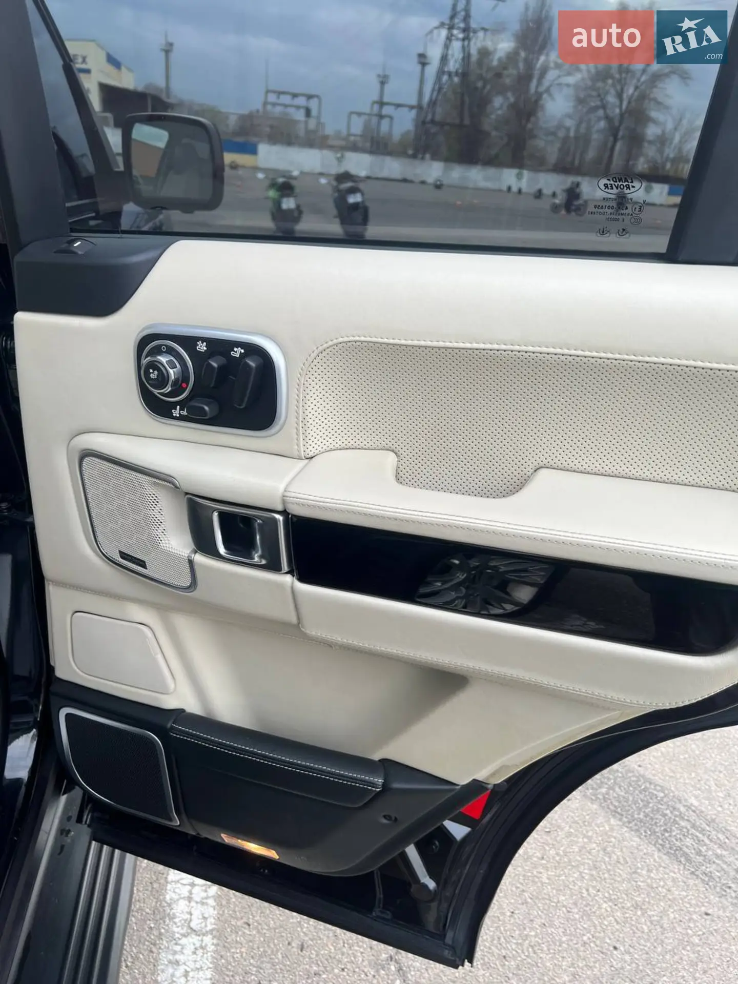 2011 Land Rover Range Rover - мініатюра 6