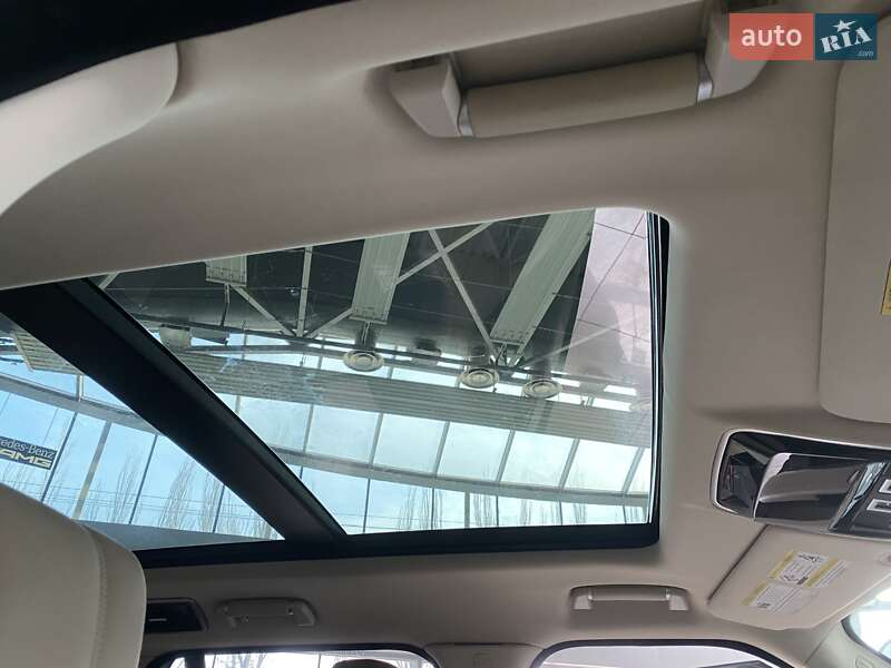 Внедорожник / Кроссовер Land Rover Range Rover 2018 в Одессе фото 37 Внедорожник / Кроссовер Land Rover Range Rover 2018 в Одессе