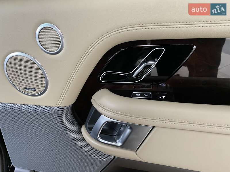 Внедорожник / Кроссовер Land Rover Range Rover 2018 в Одессе фото 49 Внедорожник / Кроссовер Land Rover Range Rover 2018 в Одессе