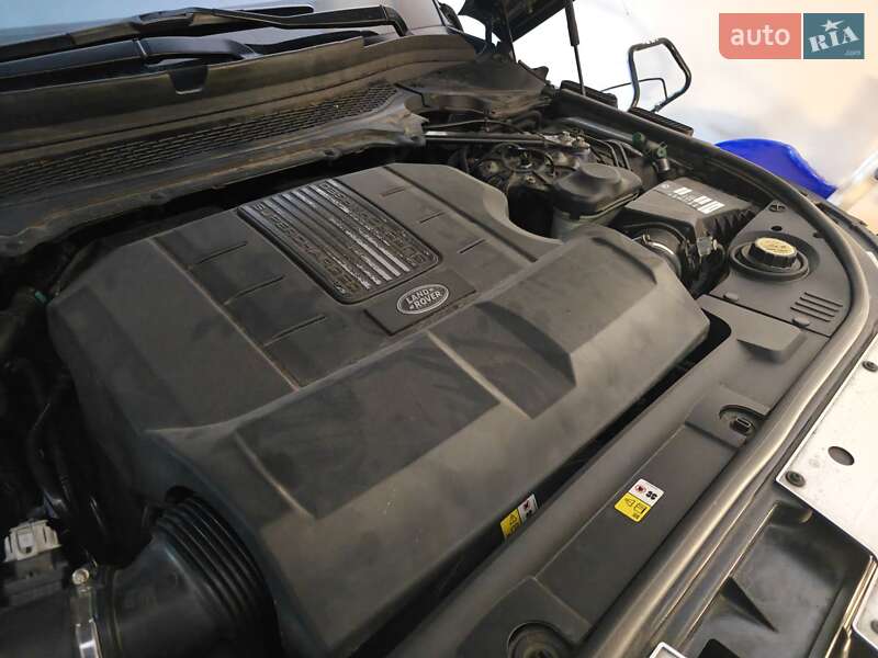 Внедорожник / Кроссовер Land Rover Range Rover 2016 в Киеве