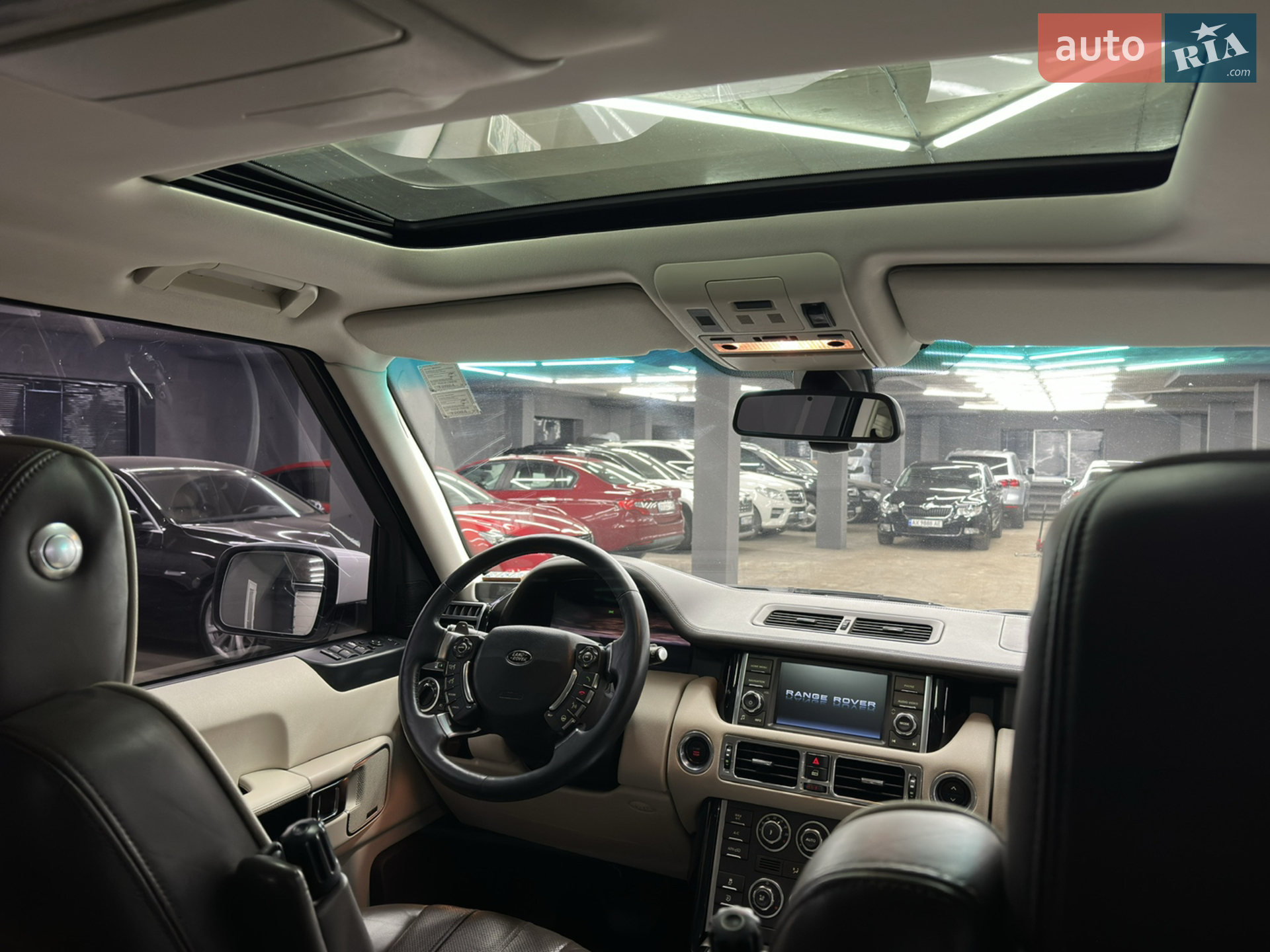 2012 Land Rover Range Rover - мініатюра 37