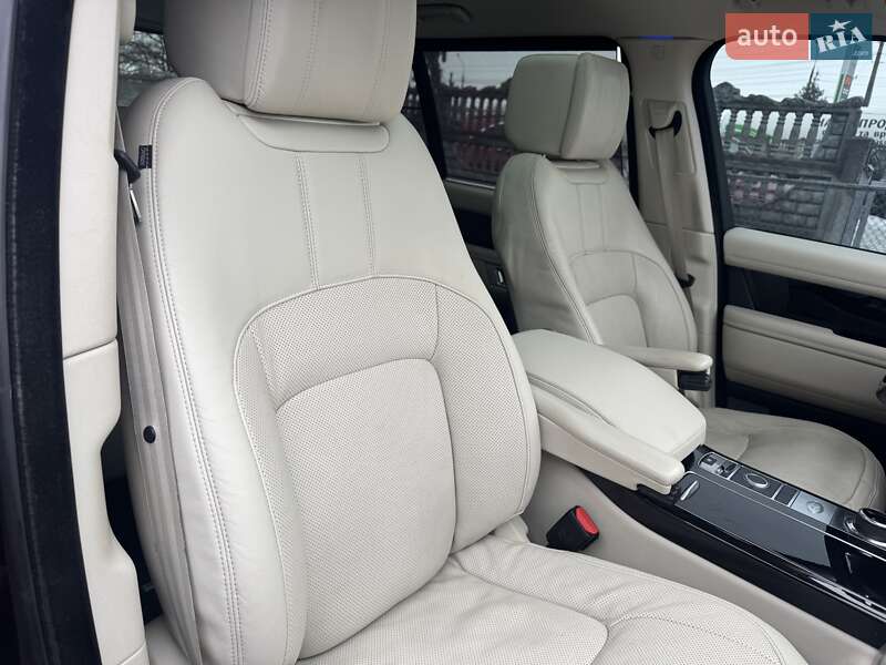 Внедорожник / Кроссовер Land Rover Range Rover 2018 в Тернополе