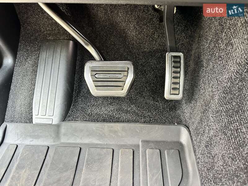 Внедорожник / Кроссовер Land Rover Range Rover 2019 в Киеве