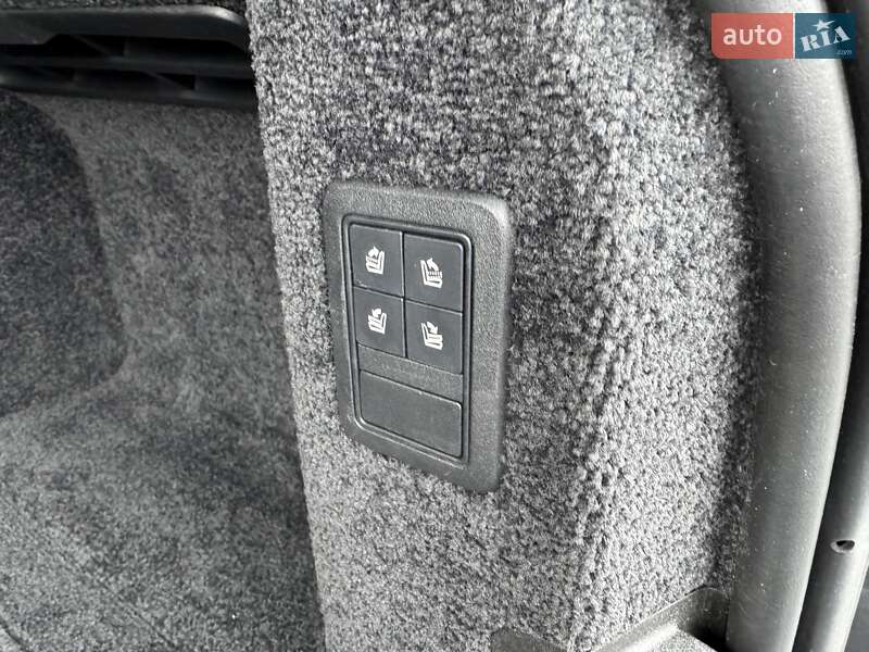 Внедорожник / Кроссовер Land Rover Range Rover 2016 в Черновцах