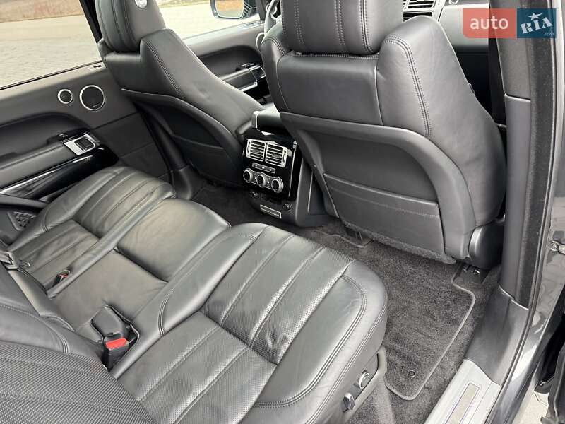 Внедорожник / Кроссовер Land Rover Range Rover 2016 в Черновцах