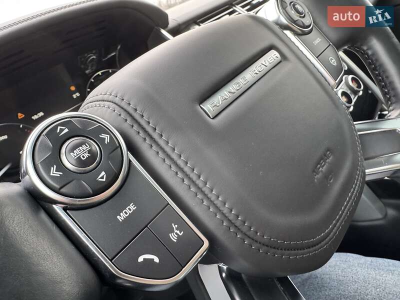 Внедорожник / Кроссовер Land Rover Range Rover 2016 в Черновцах