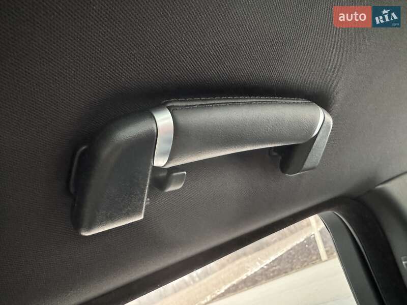 Внедорожник / Кроссовер Land Rover Range Rover 2016 в Черновцах