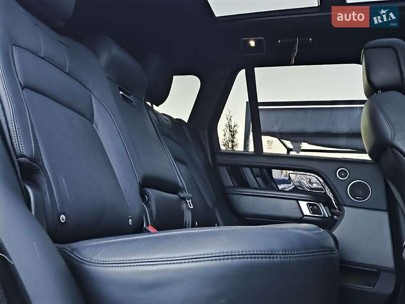 Внедорожник / Кроссовер Land Rover Range Rover 2018 в Киеве фото 40 Внедорожник / Кроссовер Land Rover Range Rover 2018 в Киеве