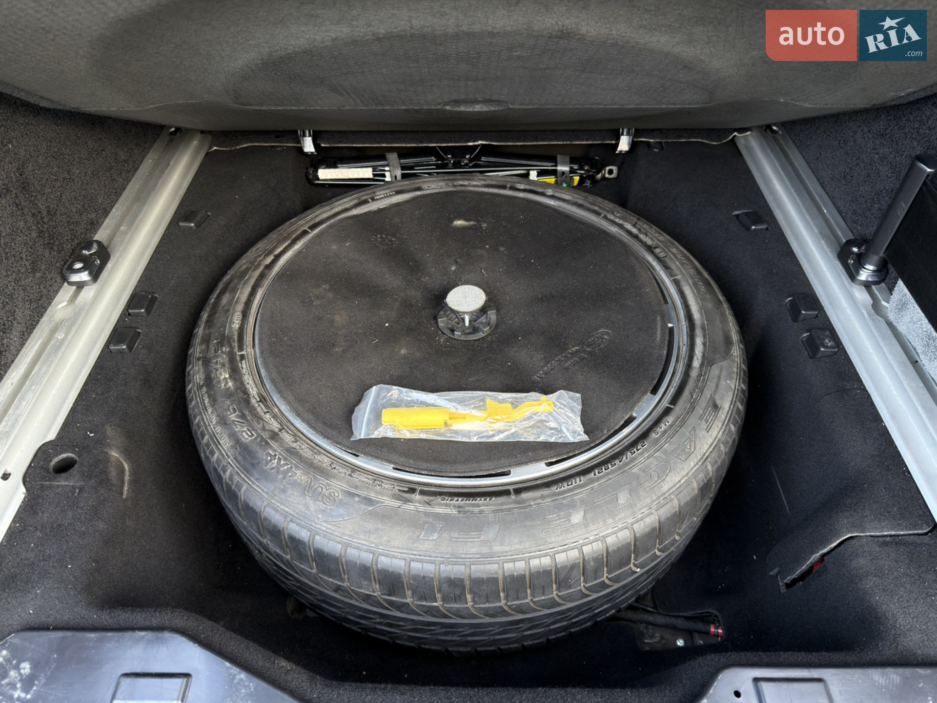 2013 Land Rover Range Rover - мініатюра 25