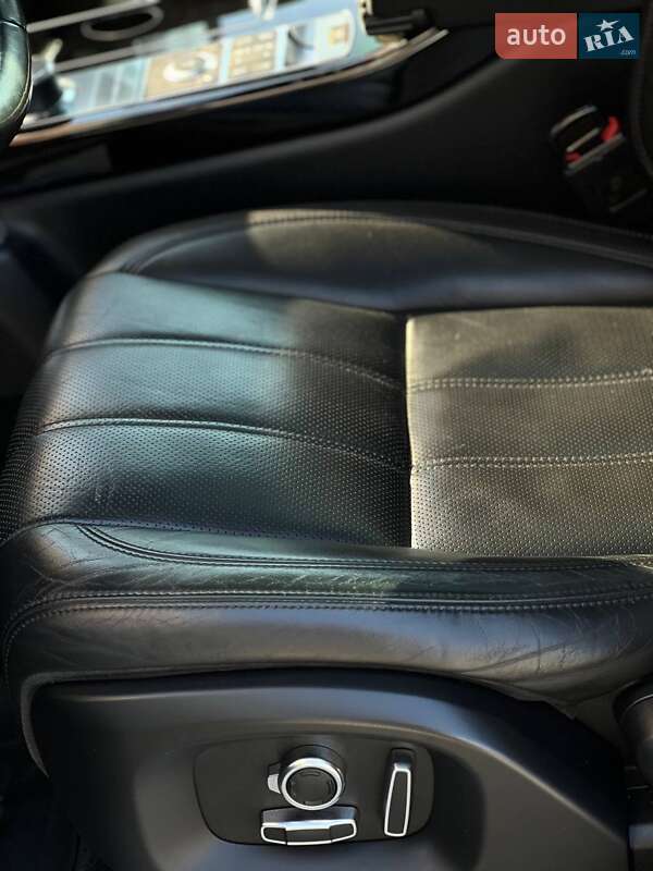 Внедорожник / Кроссовер Land Rover Range Rover 2016 в Киеве фото 26 Внедорожник / Кроссовер Land Rover Range Rover 2016 в Киеве