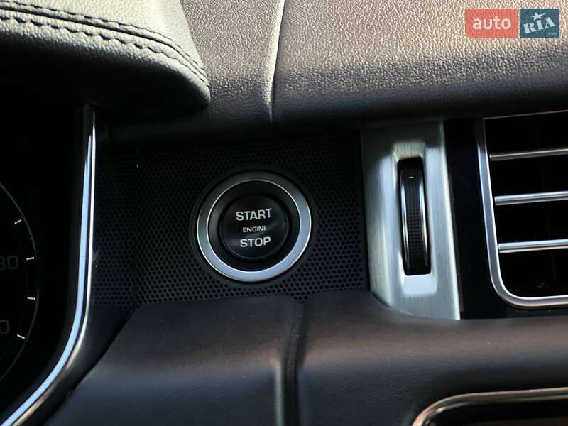 Внедорожник / Кроссовер Land Rover Range Rover 2016 в Киеве фото 34 Внедорожник / Кроссовер Land Rover Range Rover 2016 в Киеве