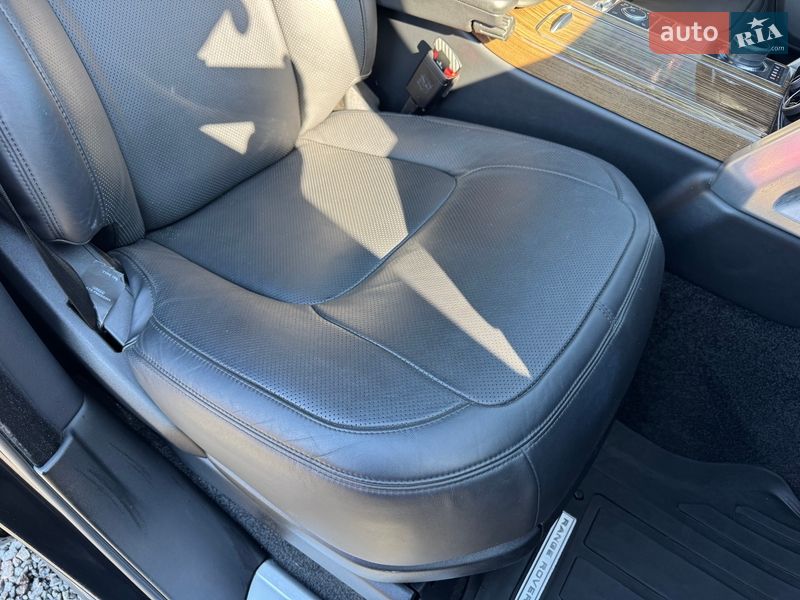 Внедорожник / Кроссовер Land Rover Range Rover 2018 в Тернополе