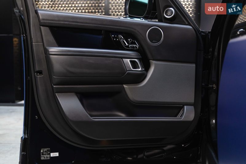 Внедорожник / Кроссовер Land Rover Range Rover 2018 в Луцке