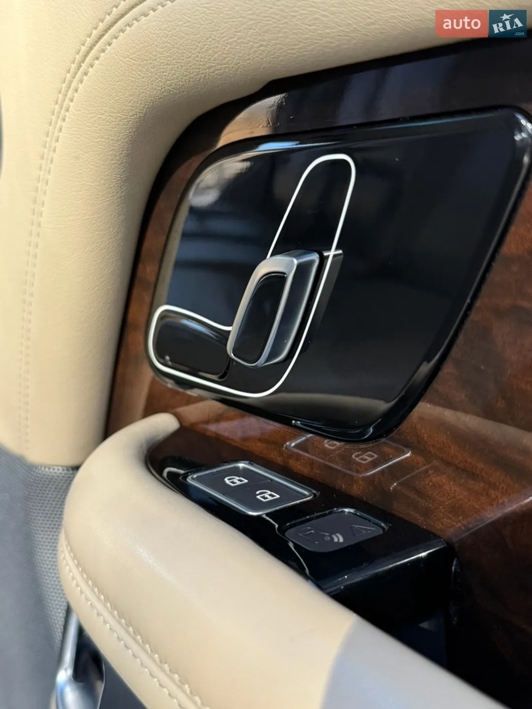 2021 Land Rover Range Rover - мініатюра 135
