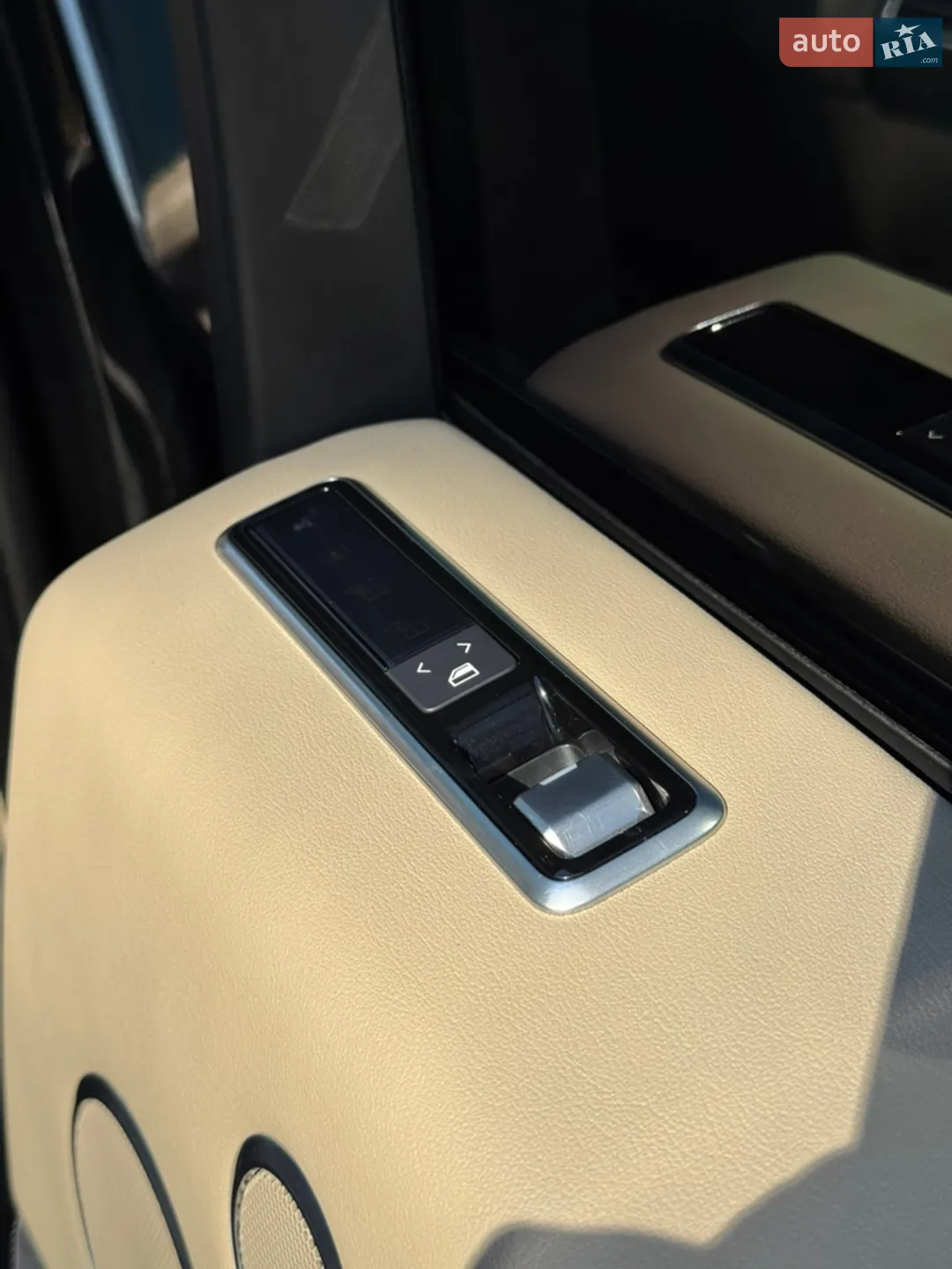 2021 Land Rover Range Rover - мініатюра 140