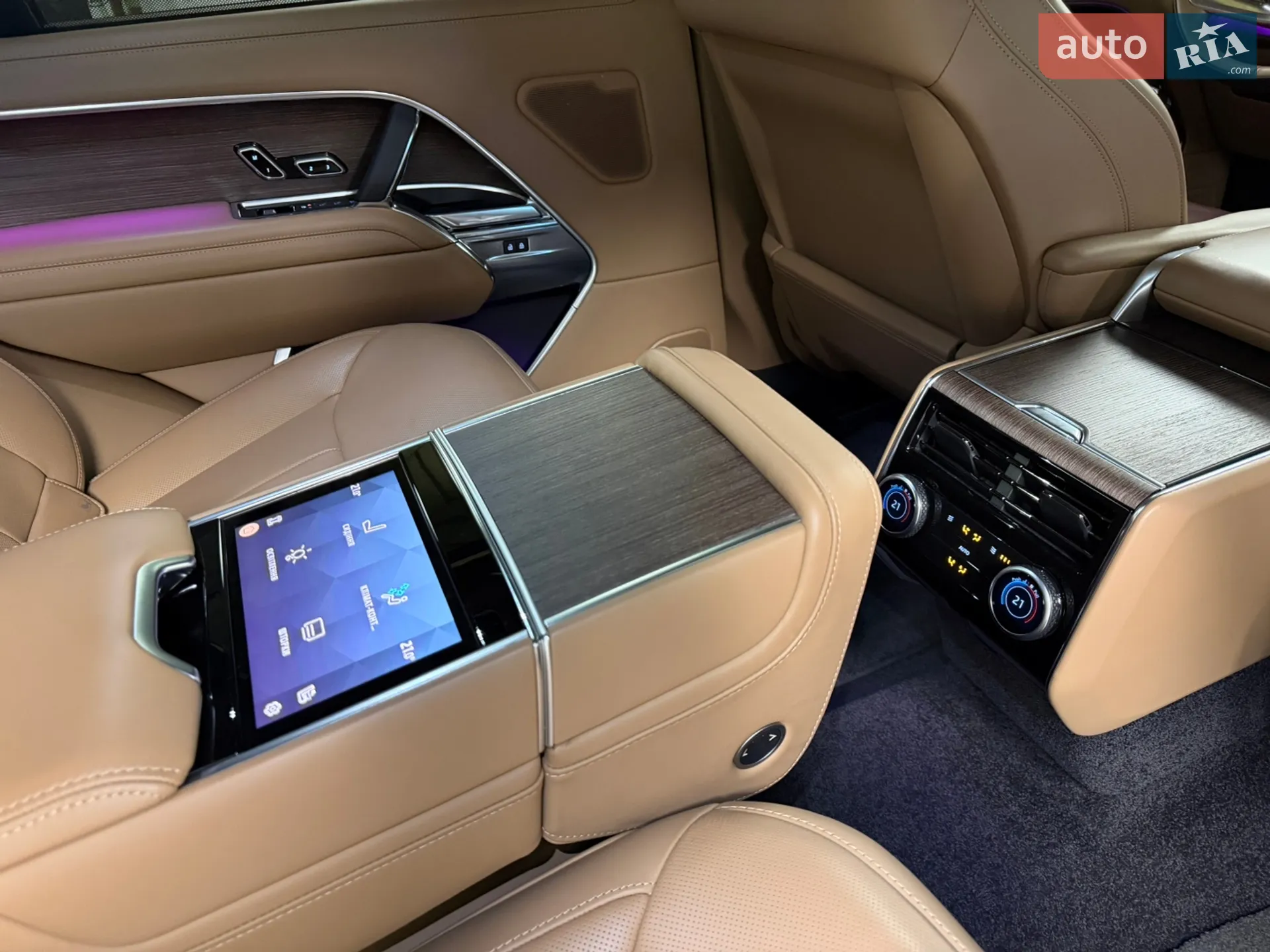 2023 Land Rover Range Rover - мініатюра 47