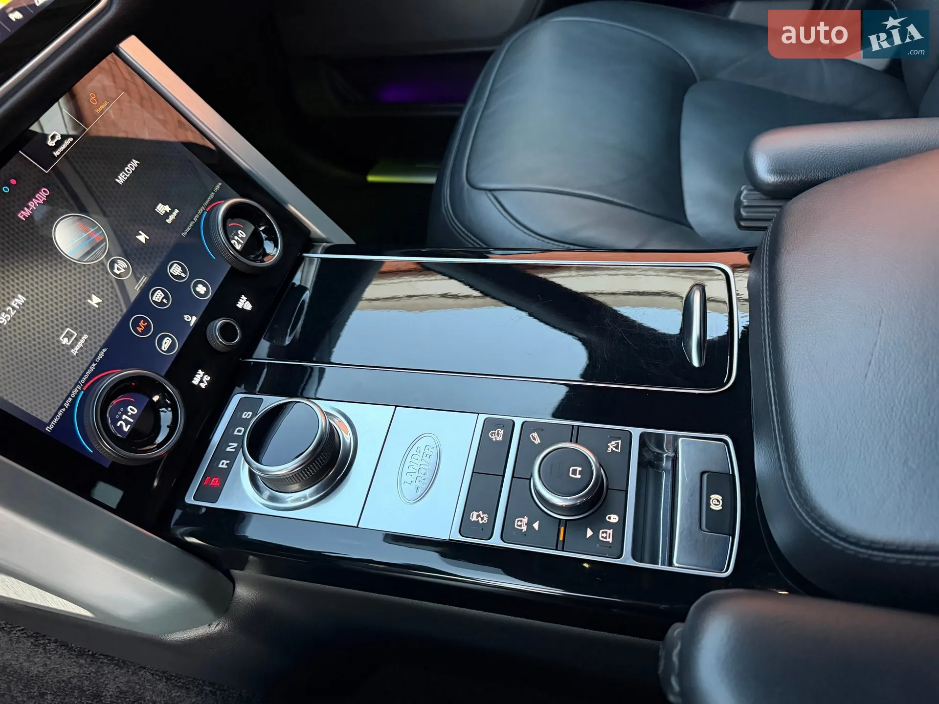 2021 Land Rover Range Rover - мініатюра 16