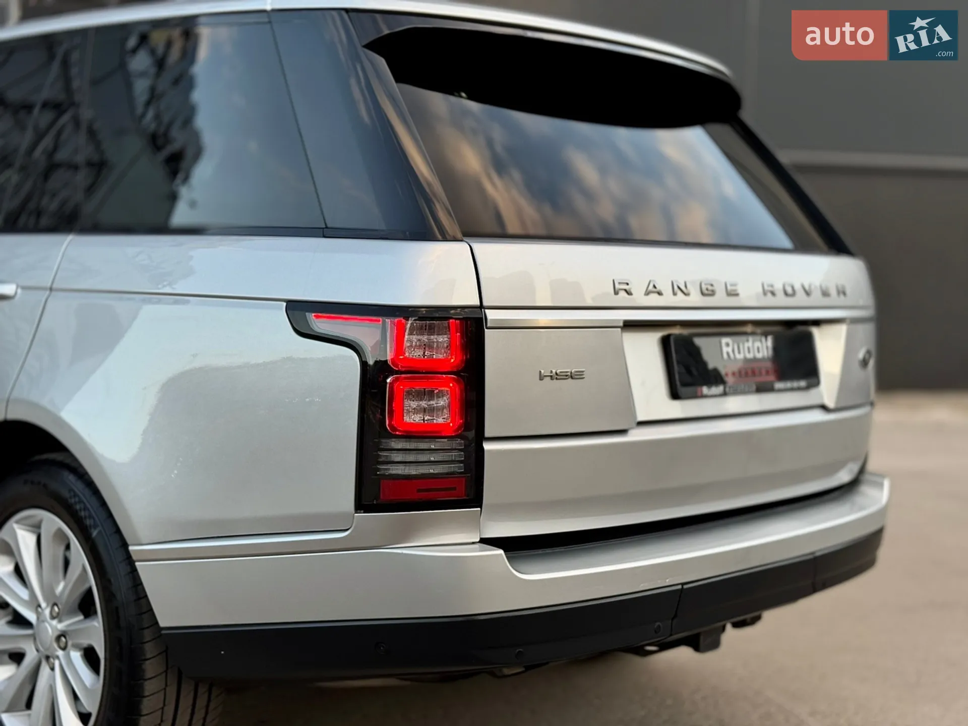 2016 Land Rover Range Rover - мініатюра 25