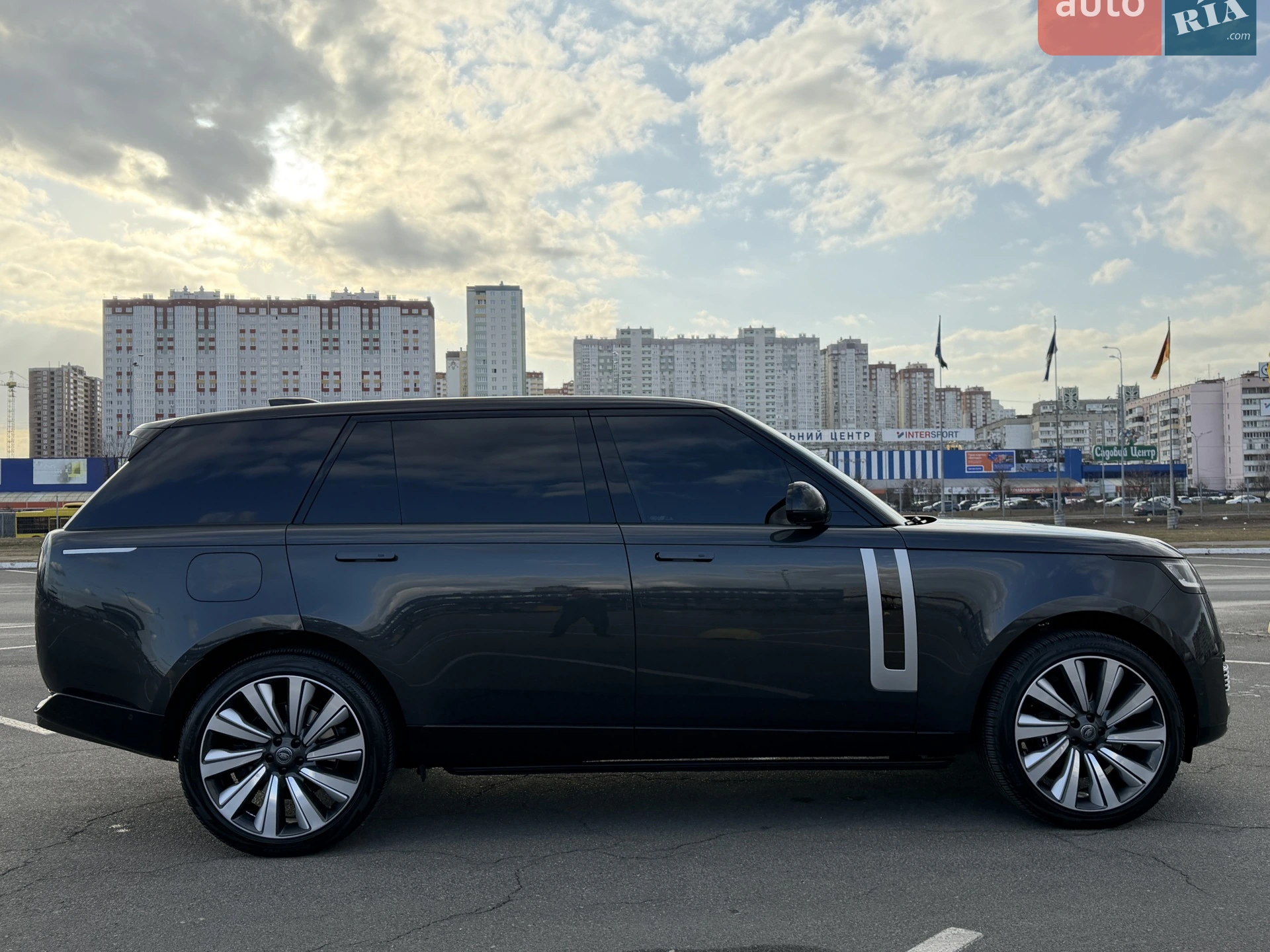 2023 Land Rover Range Rover - мініатюра 12