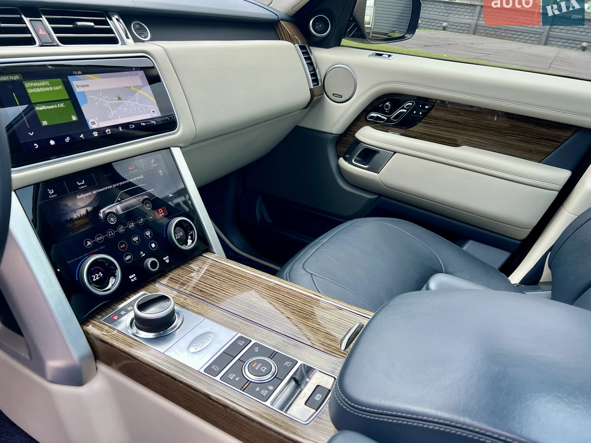 2018 Land Rover Range Rover - мініатюра 15