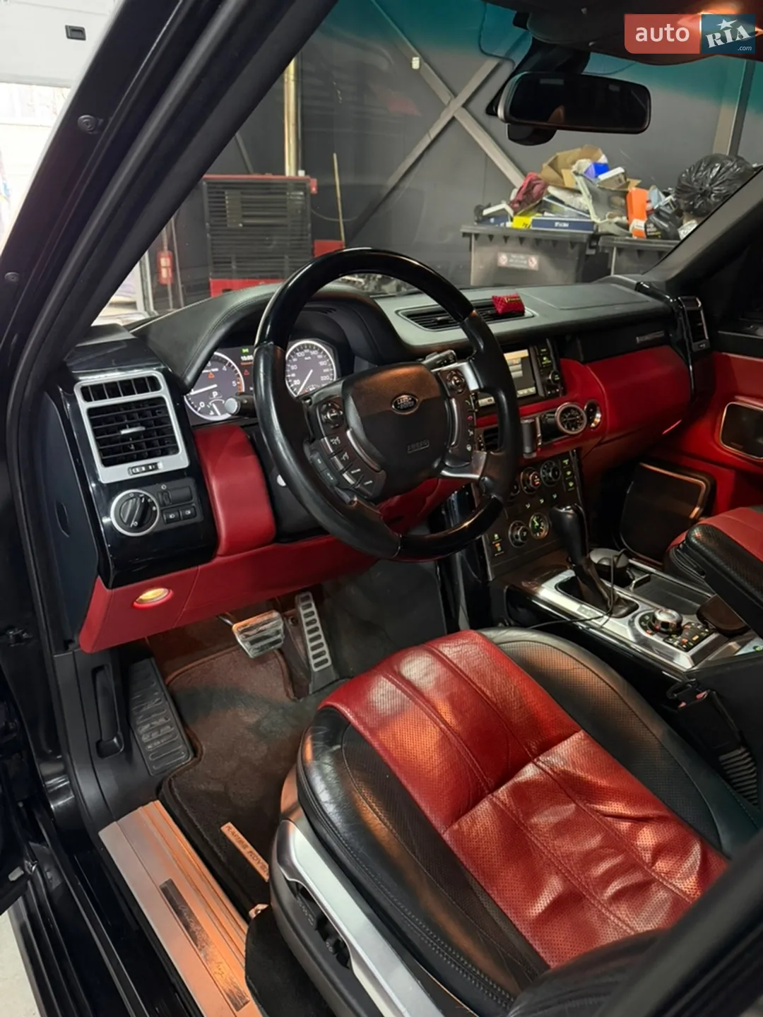 2010 Land Rover Range Rover - мініатюра 9