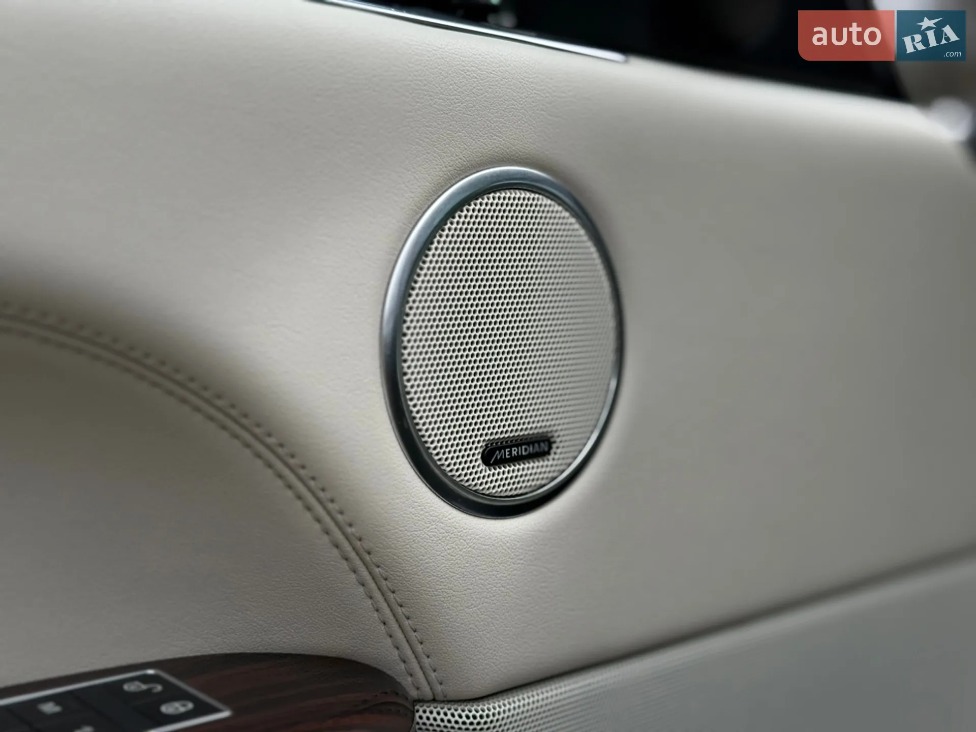 2015 Land Rover Range Rover - мініатюра 46