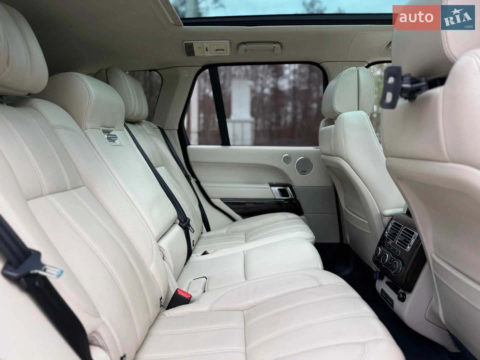 2015 Land Rover Range Rover - мініатюра 92