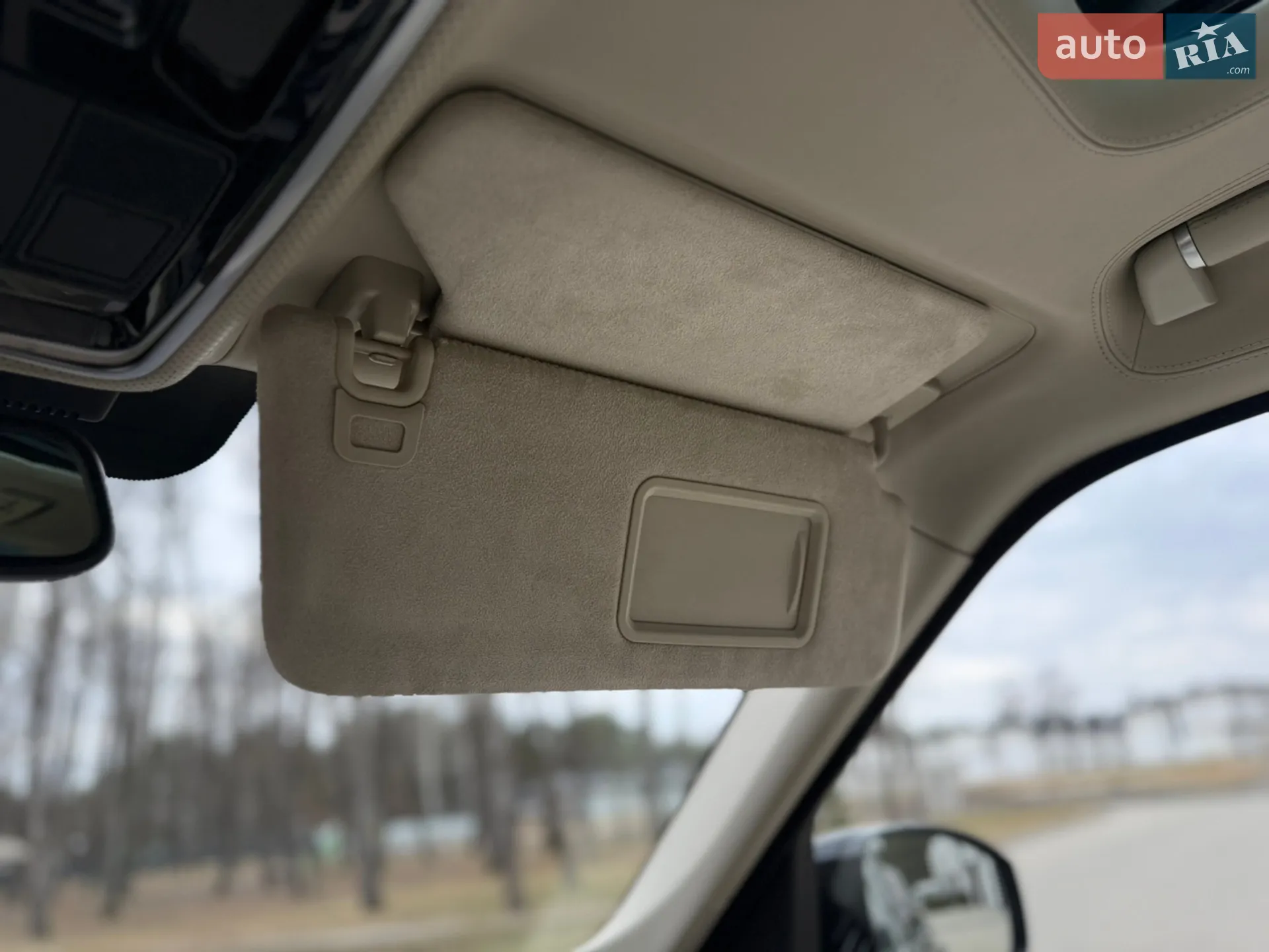 2015 Land Rover Range Rover - мініатюра 159