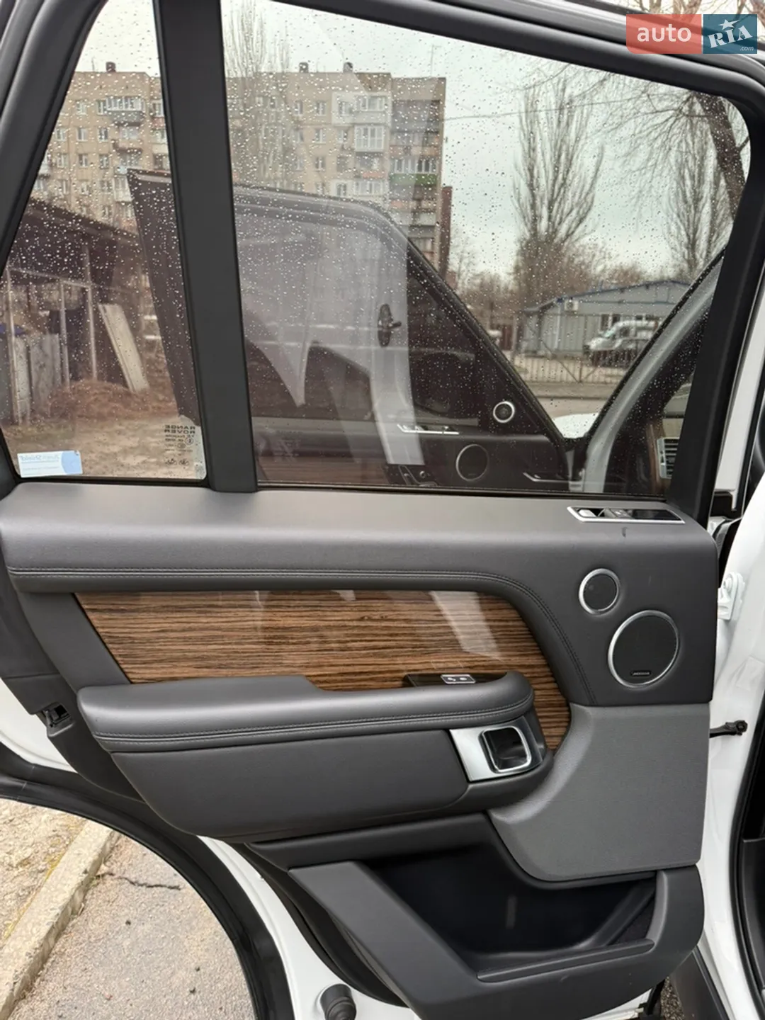 2018 Land Rover Range Rover - мініатюра 12