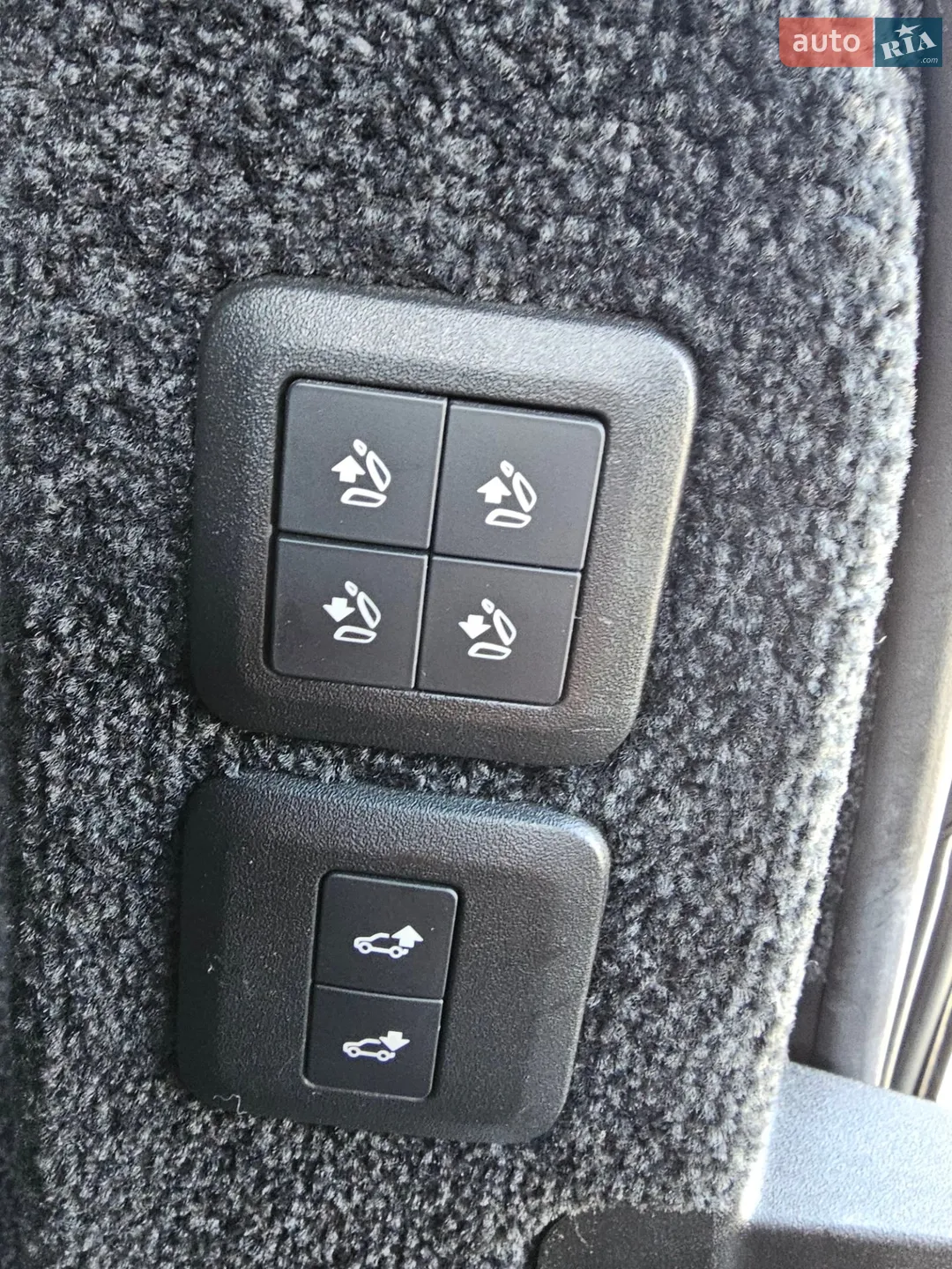 2018 Land Rover Range Rover - мініатюра 52