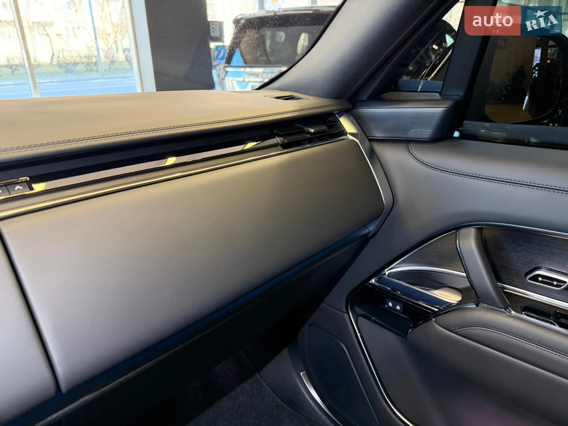 2024 Land Rover Range Rover - мініатюра 36