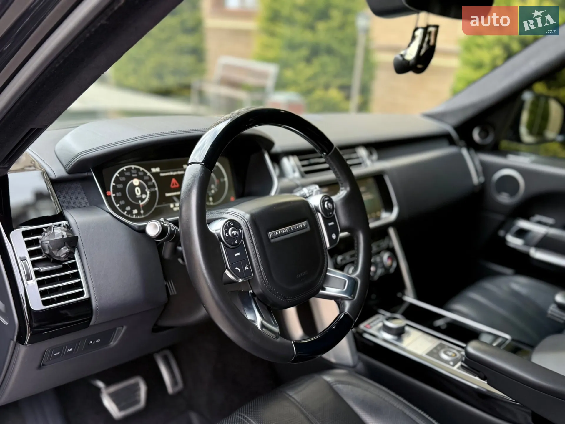 2017 Land Rover Range Rover - мініатюра 40