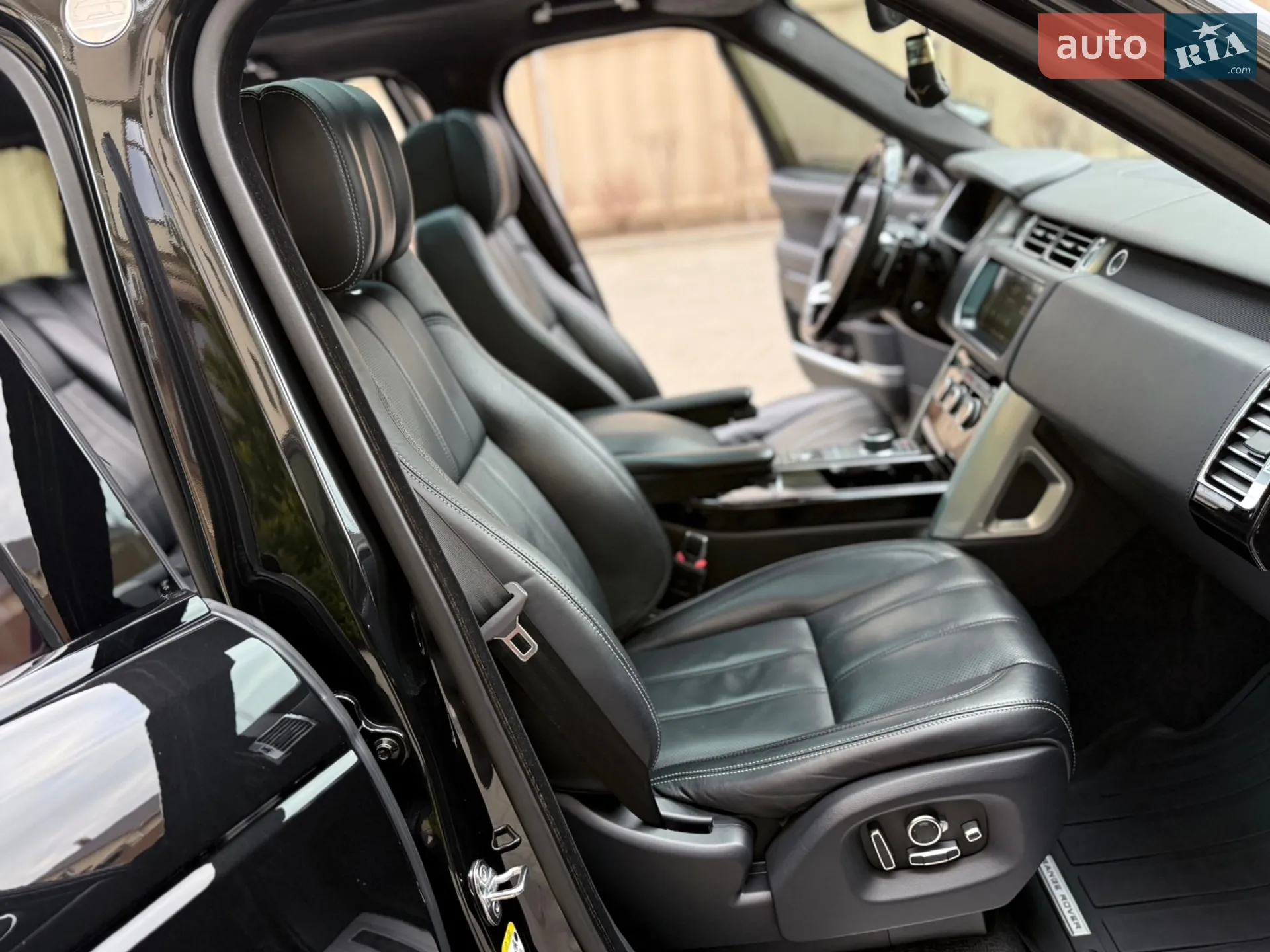 2017 Land Rover Range Rover - мініатюра 109