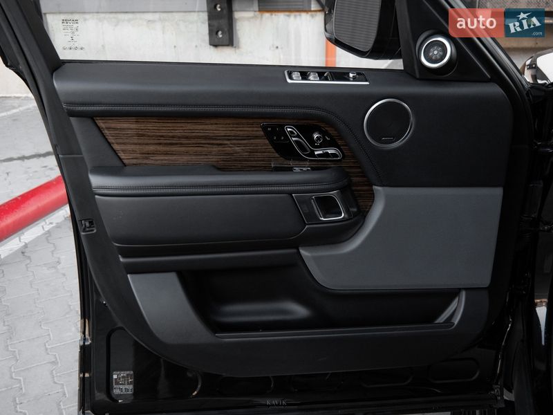 Внедорожник / Кроссовер Land Rover Range Rover 2018 в Львове