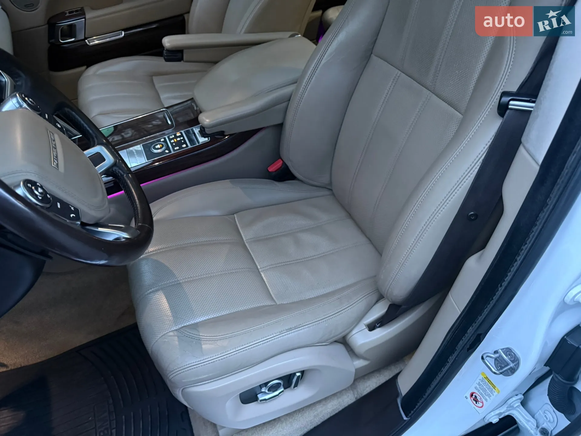 2016 Land Rover Range Rover - мініатюра 102