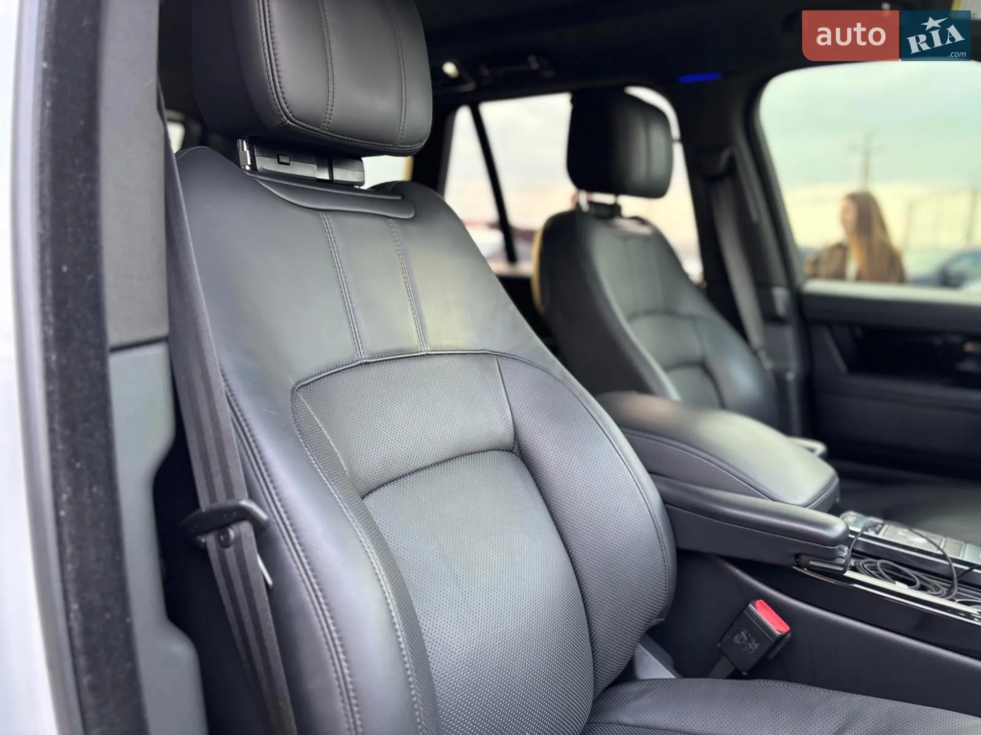 2021 Land Rover Range Rover - мініатюра 48