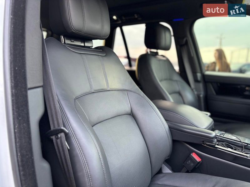 Внедорожник / Кроссовер Land Rover Range Rover 2021 в Львове фото 48 Внедорожник / Кроссовер Land Rover Range Rover 2021 в Львове