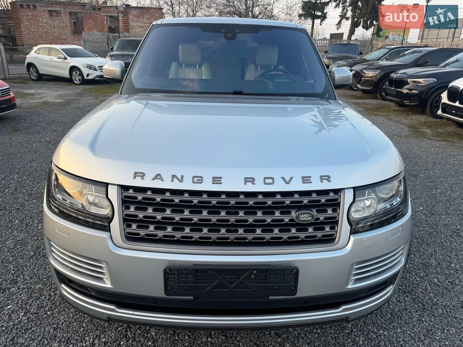 2017 Land Rover Range Rover - мініатюра 28