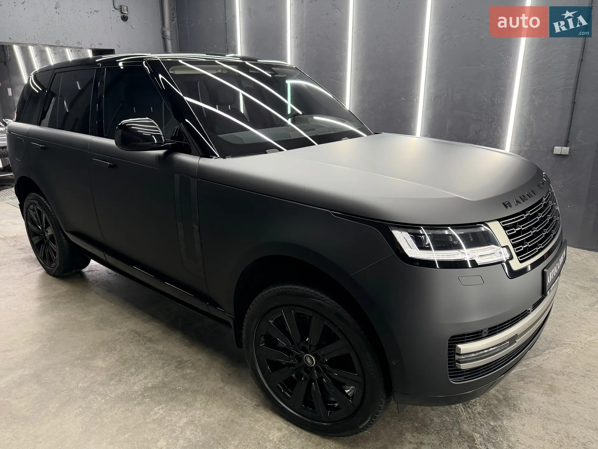 2023 Land Rover Range Rover - мініатюра 12
