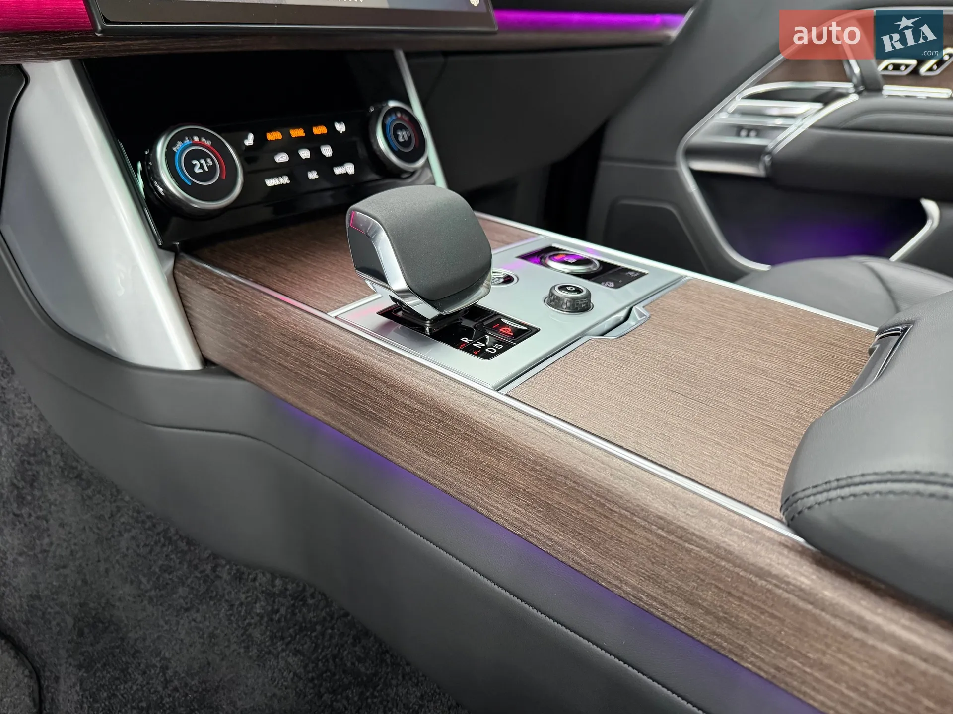 2023 Land Rover Range Rover - мініатюра 51