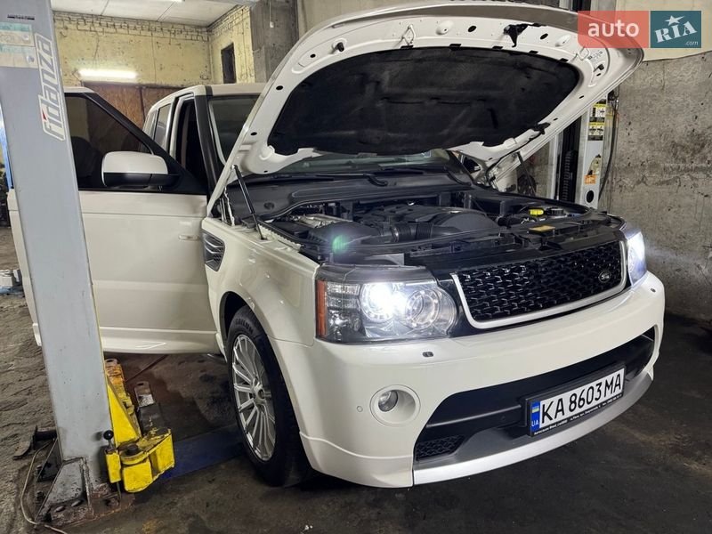 Внедорожник / Кроссовер Land Rover Range Rover 2010 в Киеве