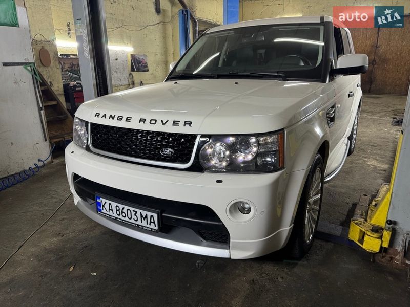 Внедорожник / Кроссовер Land Rover Range Rover 2010 в Киеве