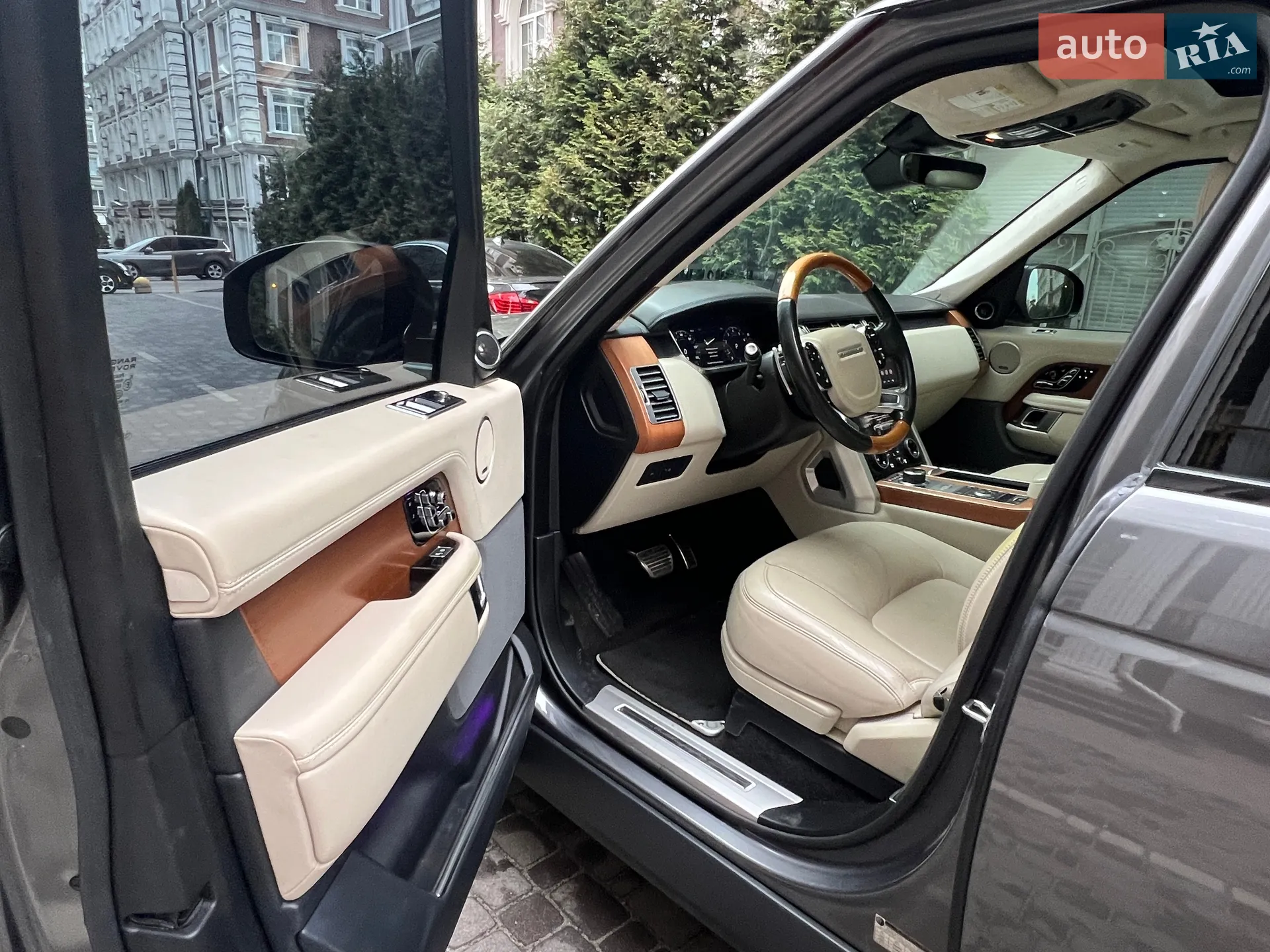 2018 Land Rover Range Rover - мініатюра 19