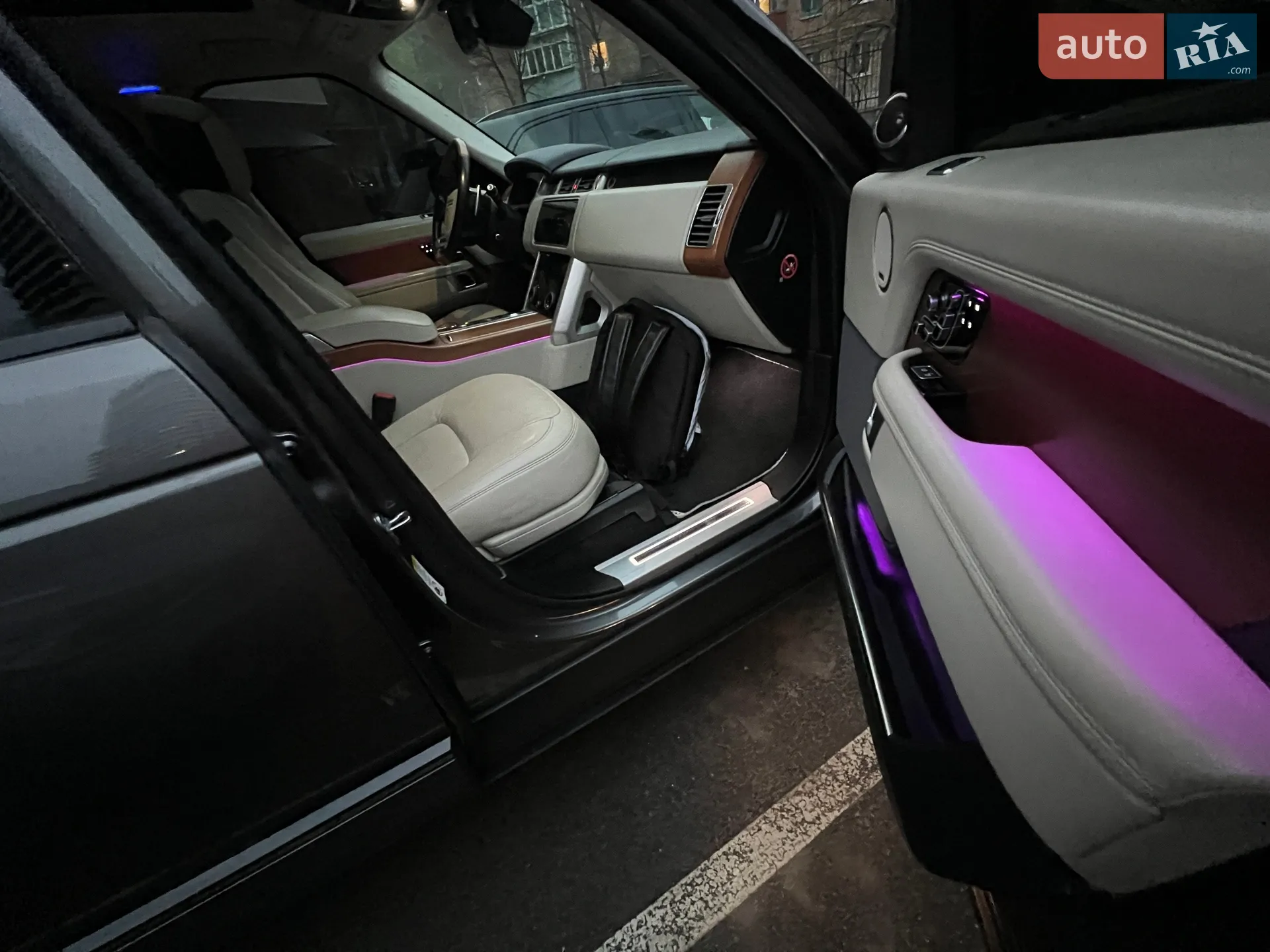 2018 Land Rover Range Rover - мініатюра 39