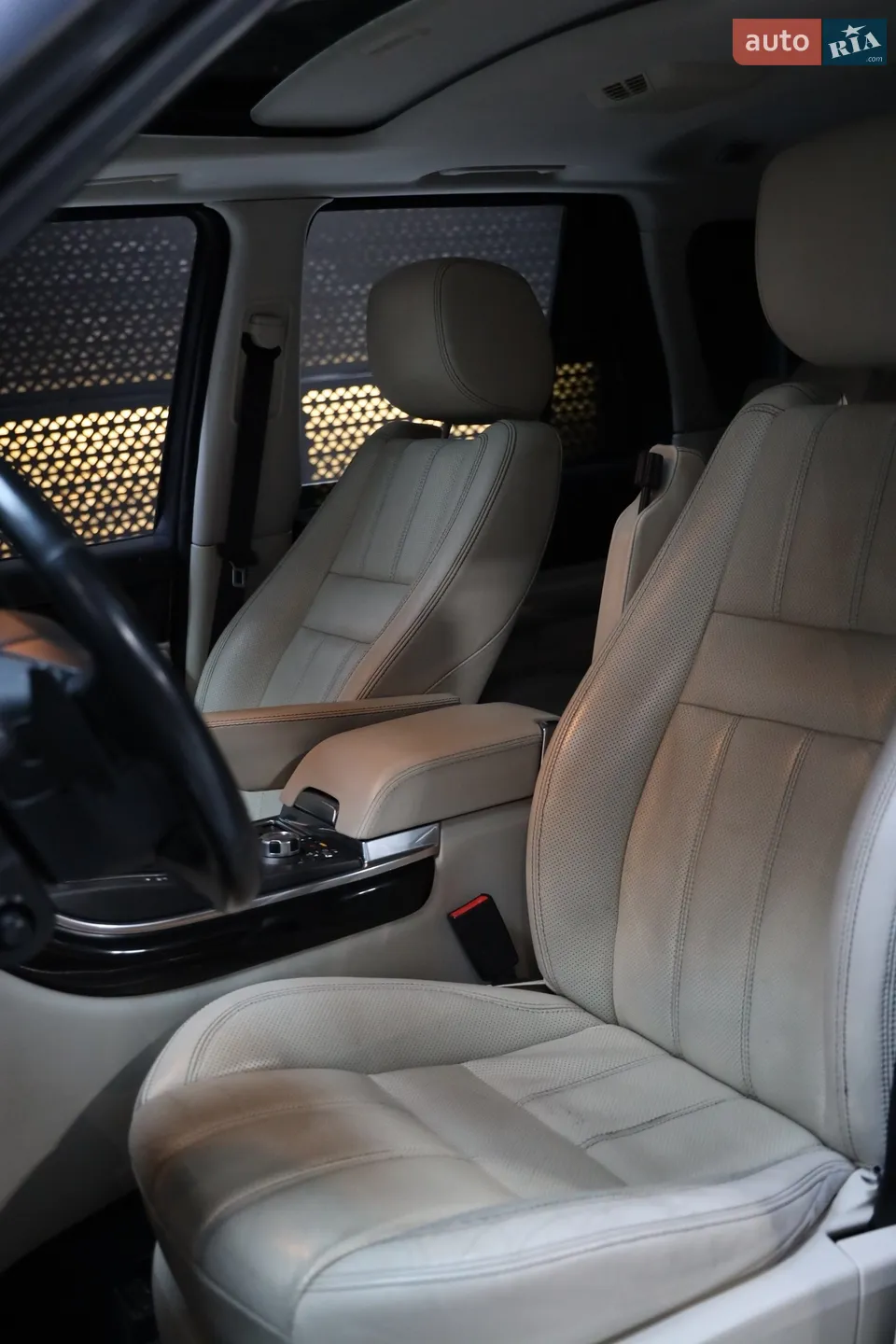2011 Land Rover Range Rover - мініатюра 26