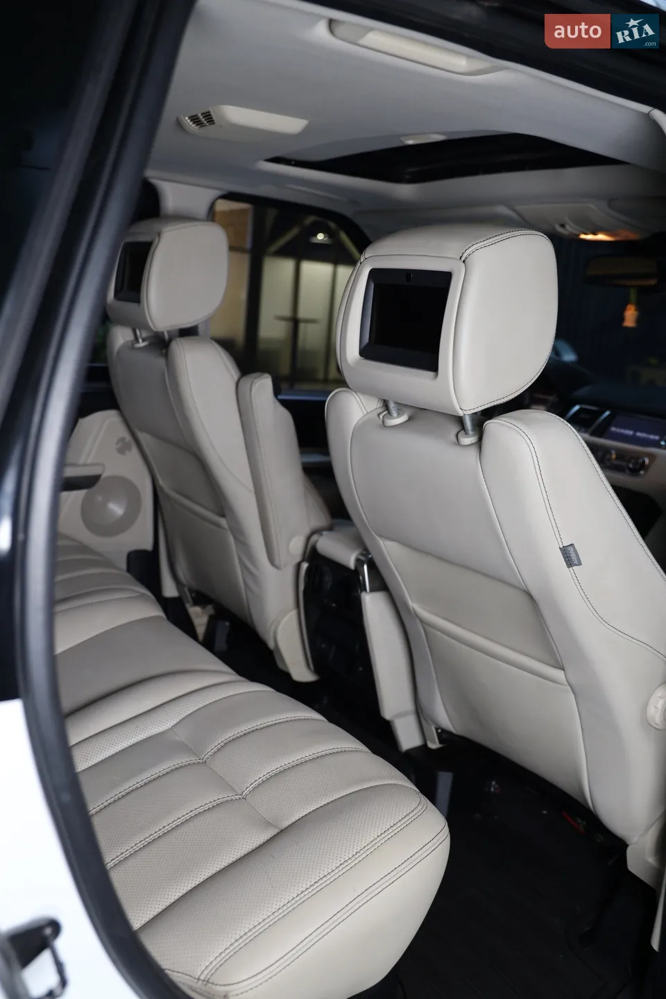 2011 Land Rover Range Rover - мініатюра 34