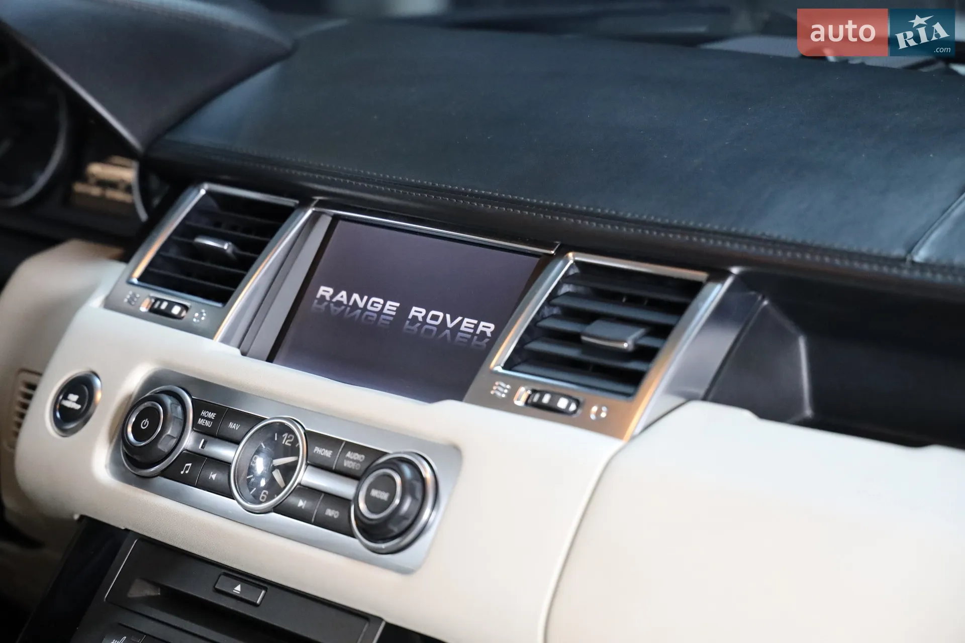 2011 Land Rover Range Rover - мініатюра 45