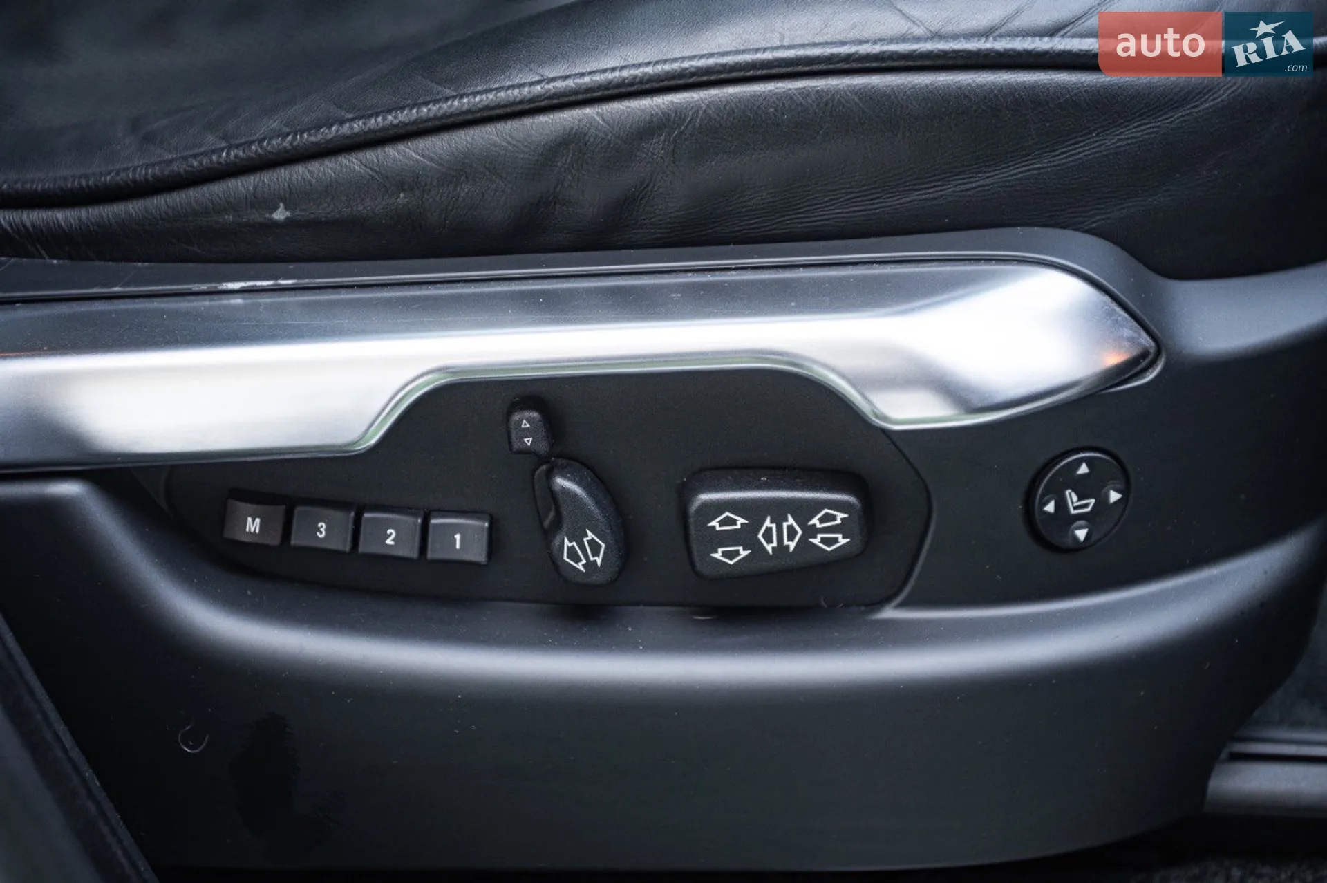 2011 Land Rover Range Rover - мініатюра 53