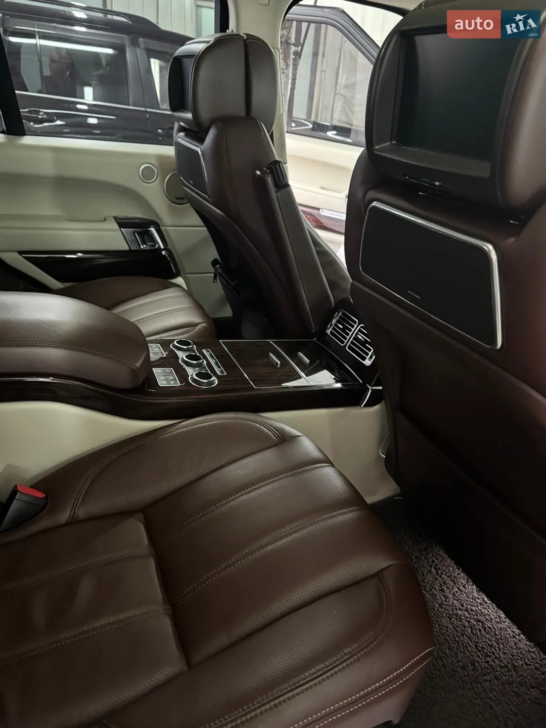2013 Land Rover Range Rover - мініатюра 16